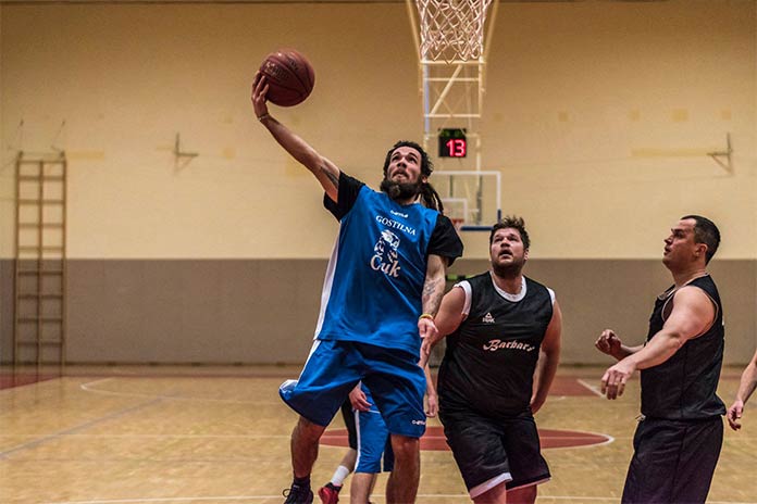 Barbari, Veterani Zlatorog in Mair team