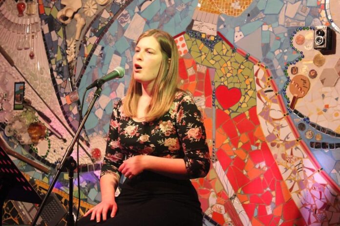 Na Jamašpilu tudi Maruša Zmrzlak