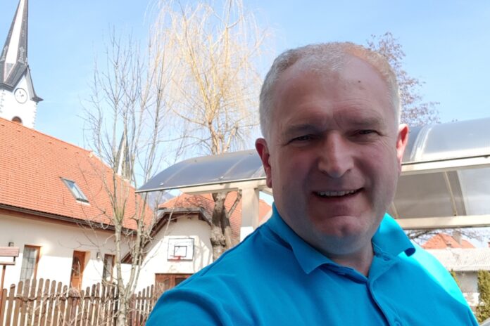 Predsednik KS Jože Marn France Pograjc