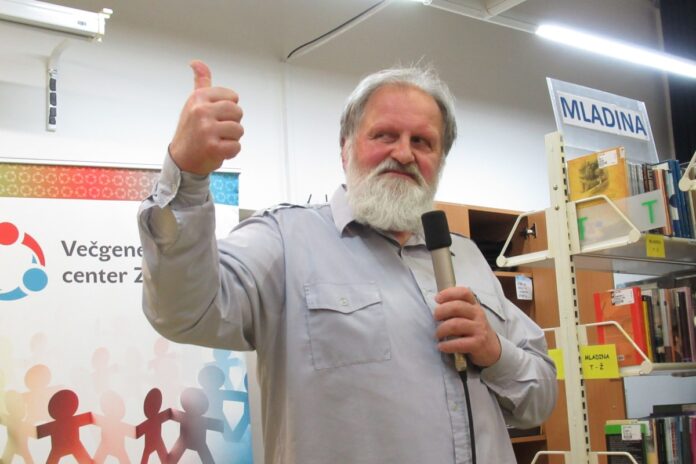 dr. Karel Gržan: »Ne jemljimo se preveč resno.«