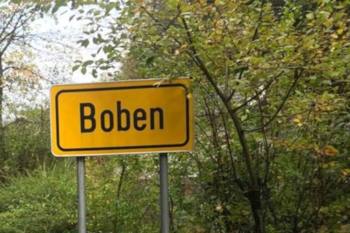 Zapora ceste Hrastnik – Boben