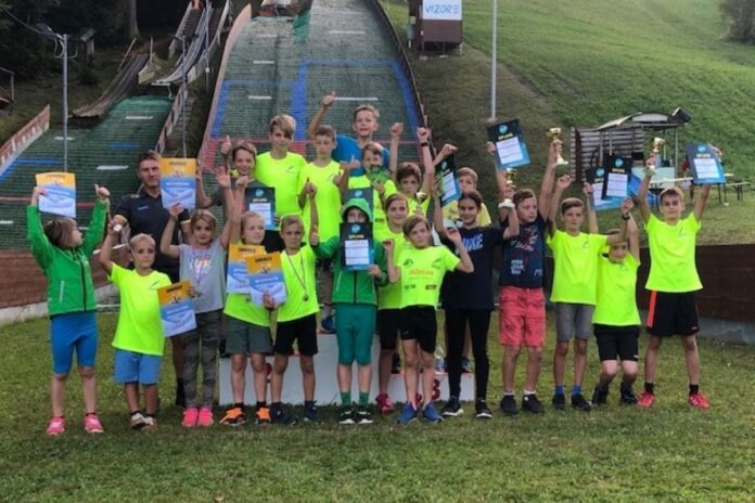 Mladi kisovški skakalci spet odlični