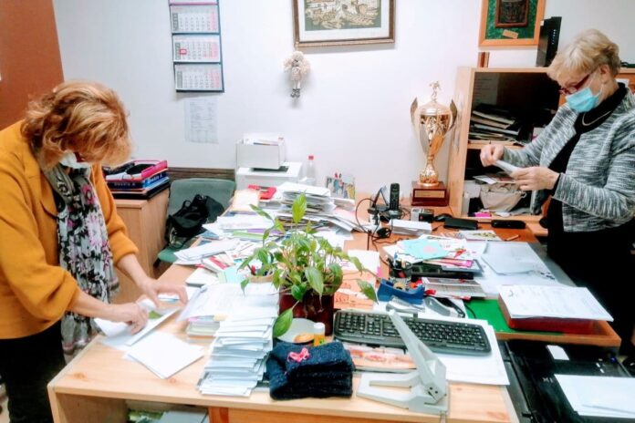 Prostovoljci za starostnike