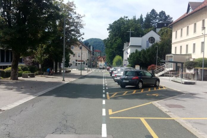 Podaljšano brezplačno parkiranje