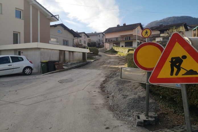 V Zagorju pred zimo še asfaltirajo