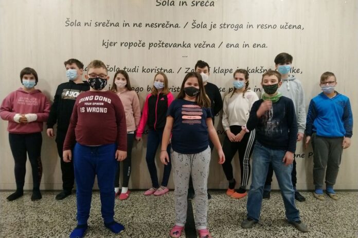 Proslava na hrastniški šoli