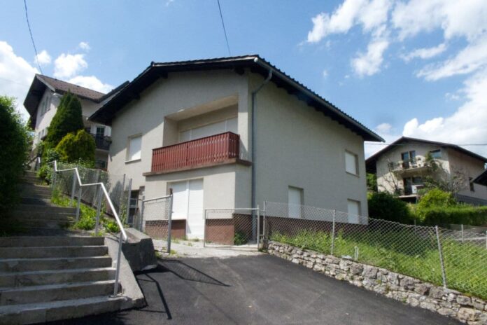 Prodaja baletne šole