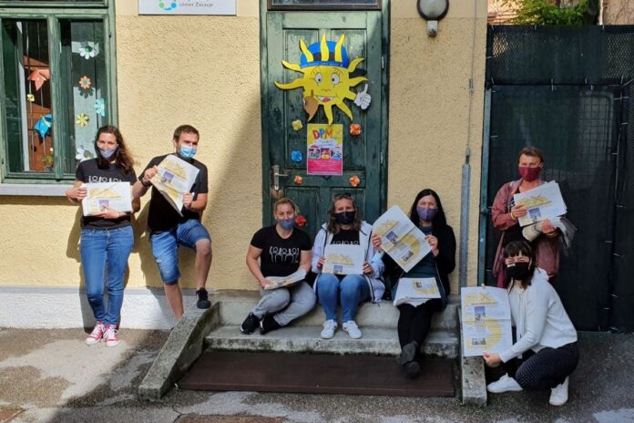 Razdelili 10.000 časopisov