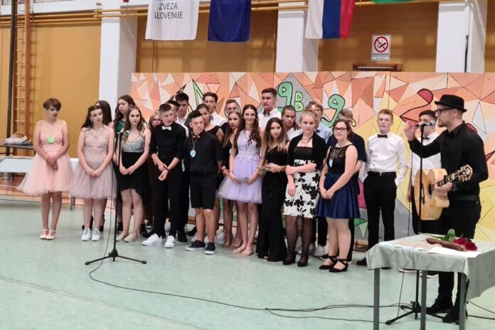Slovo hrastniških devetošolcev