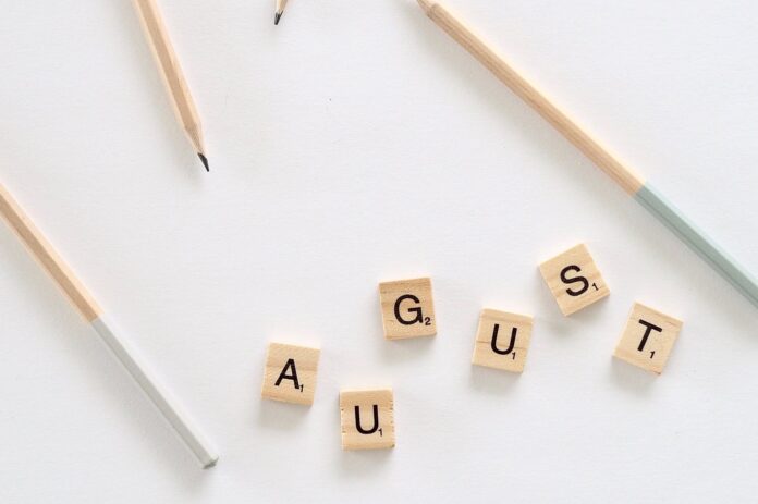 Avgust 2000