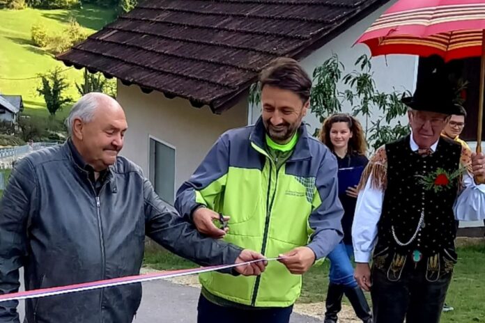 Nov asfalt v Mlinšah