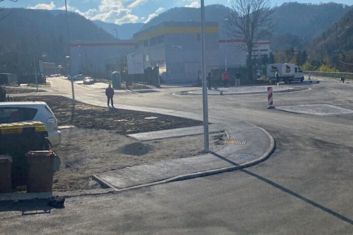 Obrtno industrijska cona Nasipi