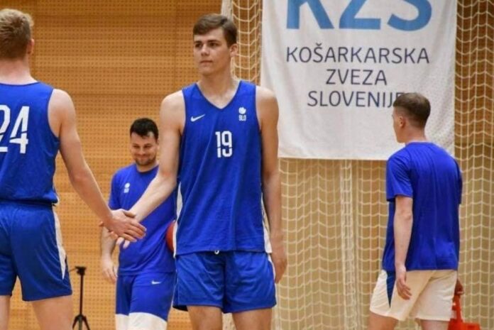 Urbanija v reprezentanci