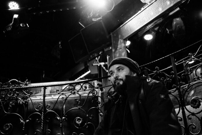 Matevž Luzar: Požrtvovalen orkester