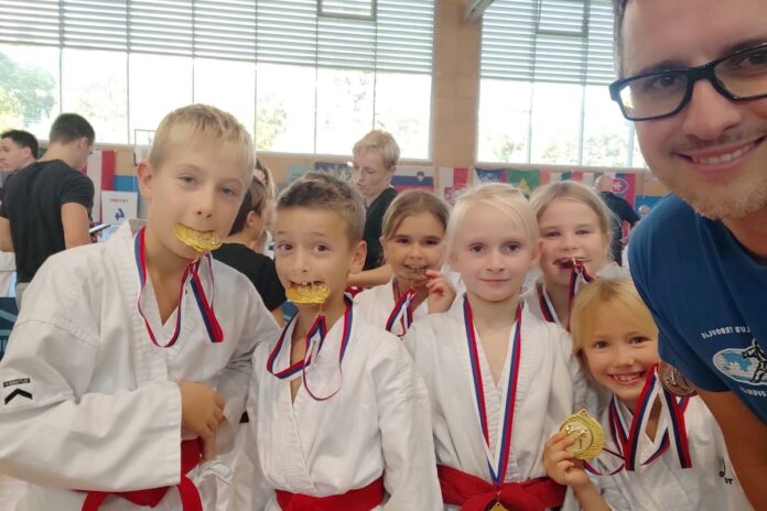 Trboveljčanom pet medalj v Mariboru