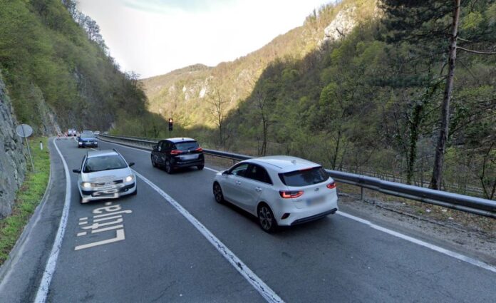 Nova popolna zapora ceste