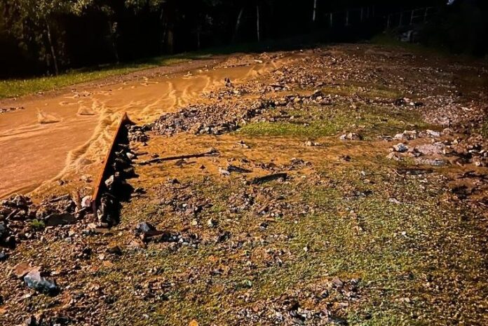 Smrt v strugi hudournika