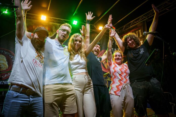 Pižoni spet v studio