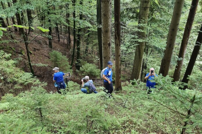 Spominski pohod do bolnice Jesenovo