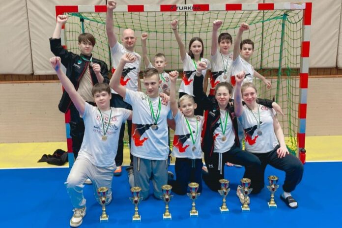 Izlačani spet odlični