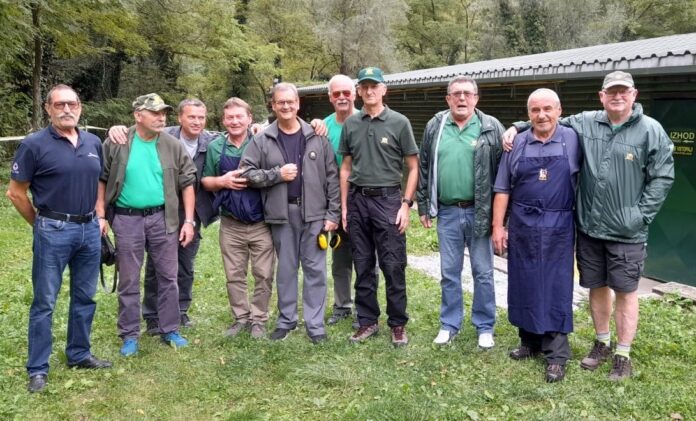 Starešine na streljanju
