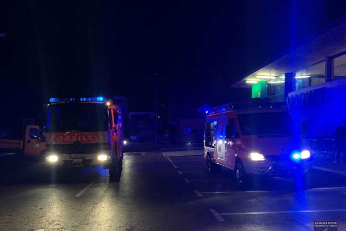 Onemogla oseba in dimniški požar