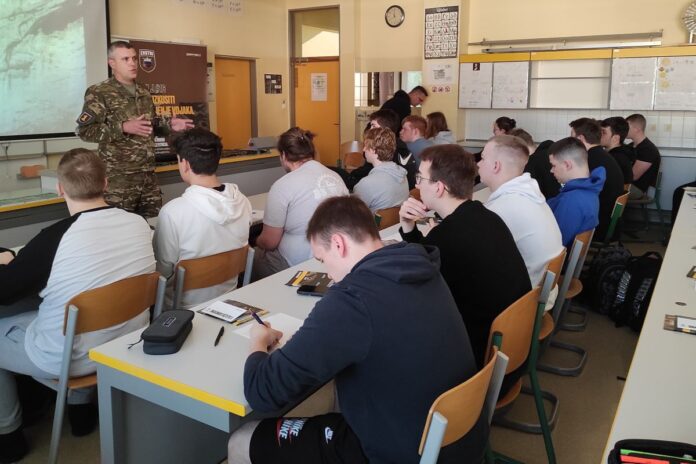 Predstavitev poklica vojak SV