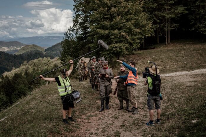 Napoved filma Ostri vrh