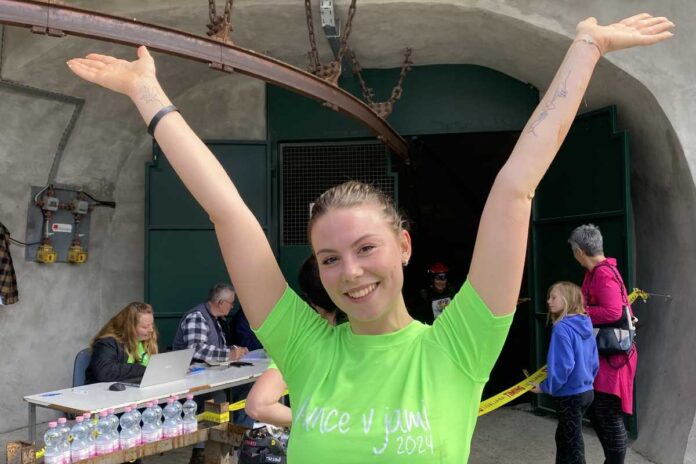 V jamo najmanj 400 punc