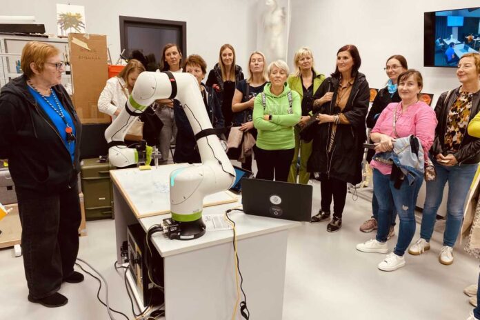 Novi roboti v Katapult Robotiki