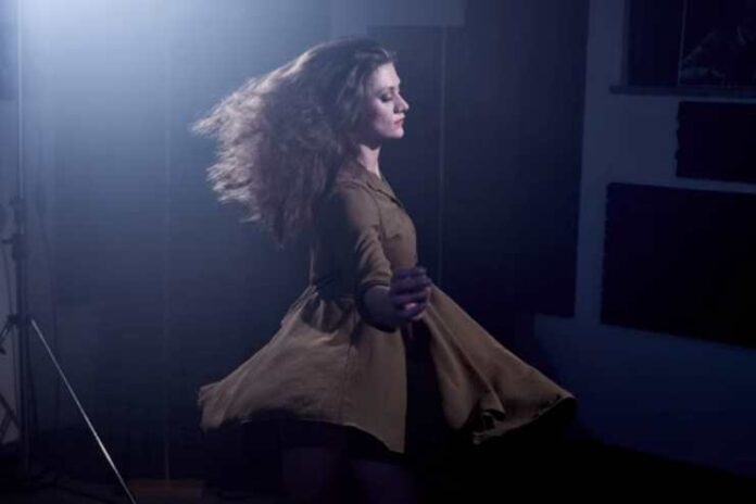 Satori: nova skladba Walking