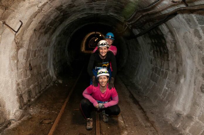 Perkmandeljc opozarja