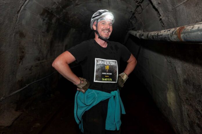 Zadnkrt skupi zajbramo