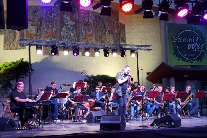 Hamo in Big band Zagorje navdušili v Trbovljah