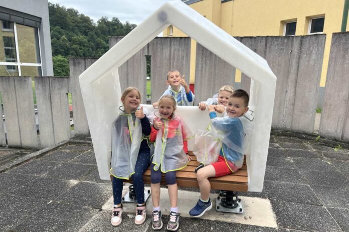 Energetsko obarvano otroško igrišče