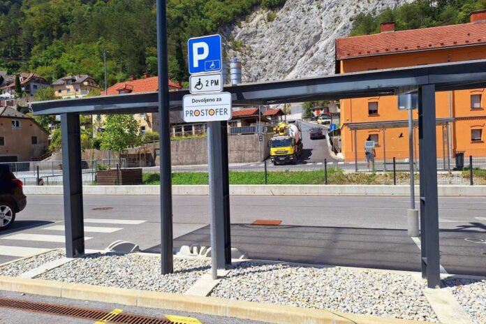 Parkirna mesta za Prostoferjev avto