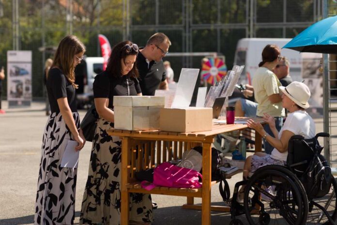 Sejemski dogodek, ki odpira vrata enakopravni mobilnosti