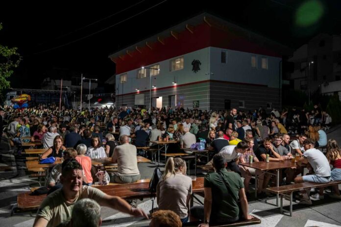 Gasilska veselica na Dolu