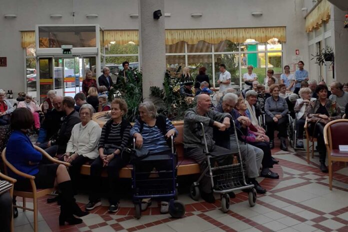 Obnovili negovalni del doma na Izlakah