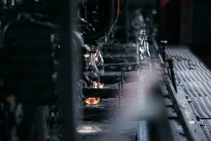 Nova hibridna steklarska peč