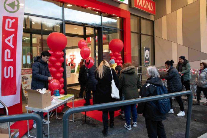 Otvorili Spar v Hrastniku