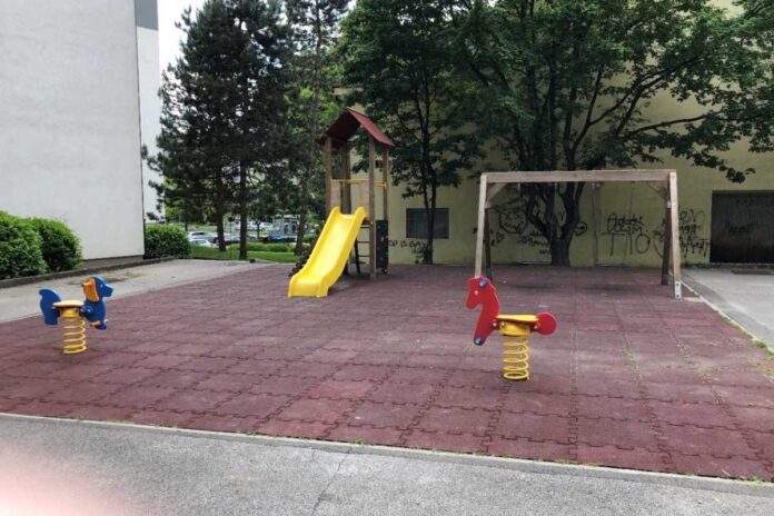 Ureditev otroških igrišč v Trbovljah