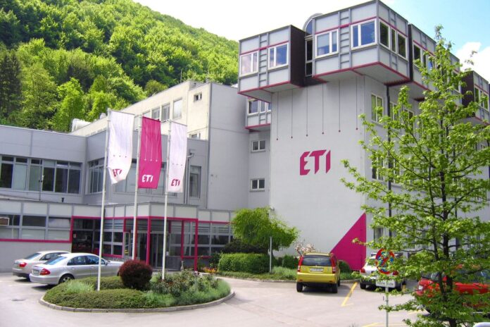 V Etiju globoko razočarani