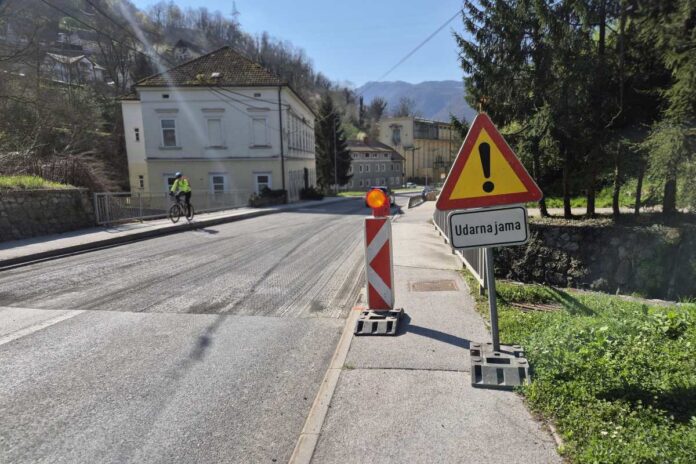 Obnova ceste v Hrastniku