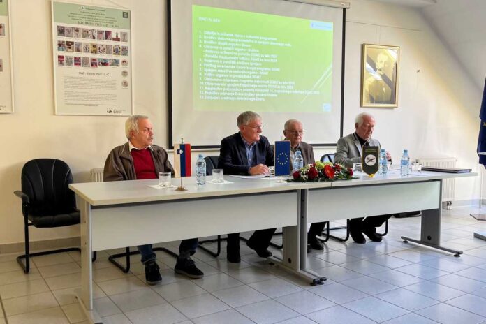 Maistrovci zborovali