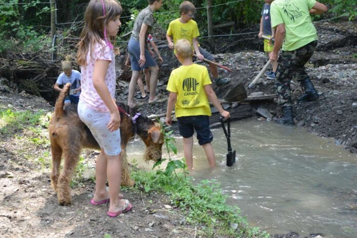 Poletni tabor na Kmetiji Pod Hrastom