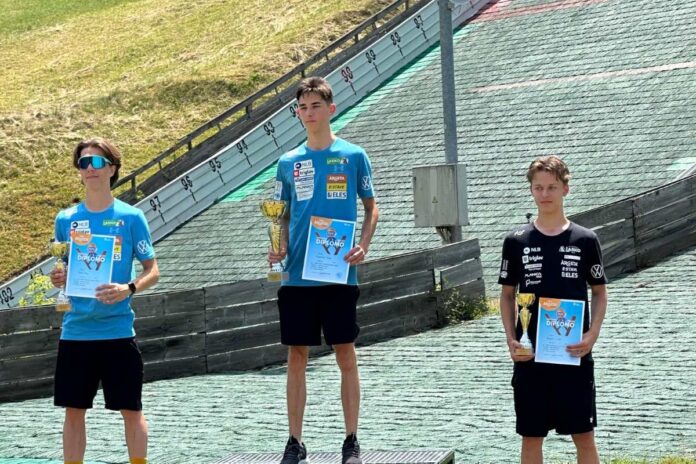 Dvojna zmaga Aneja Razpotnika