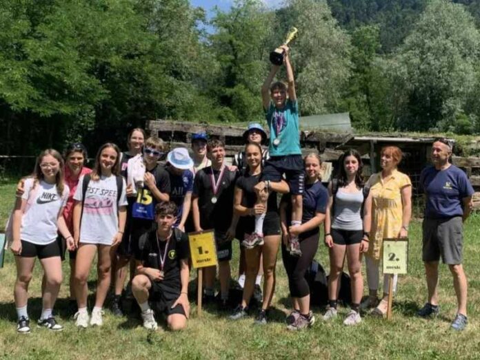 Letos je prehodni pokal osvojil 8.a razred