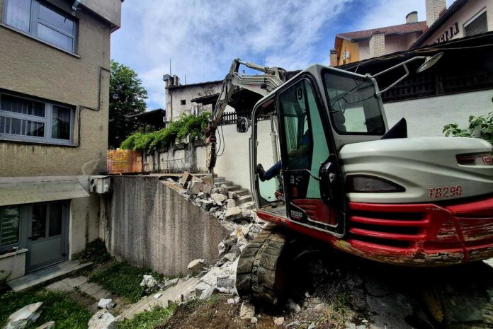 Nova klančina pri delavskem domu