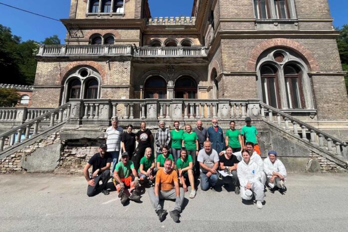 Čistili Vilo de Seppi